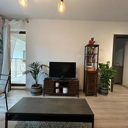 Garden Spot And Parking * كراكوفيا