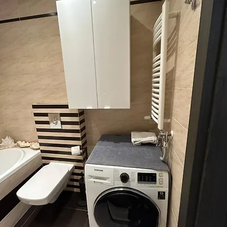 Garden Spot And Parking Apartamento Cracovia